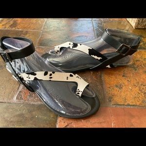 Pierre Damus Sandals women’s size 8M